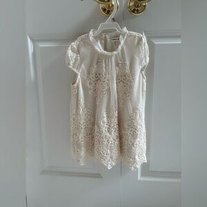 Cream Lace Sleeveless Top